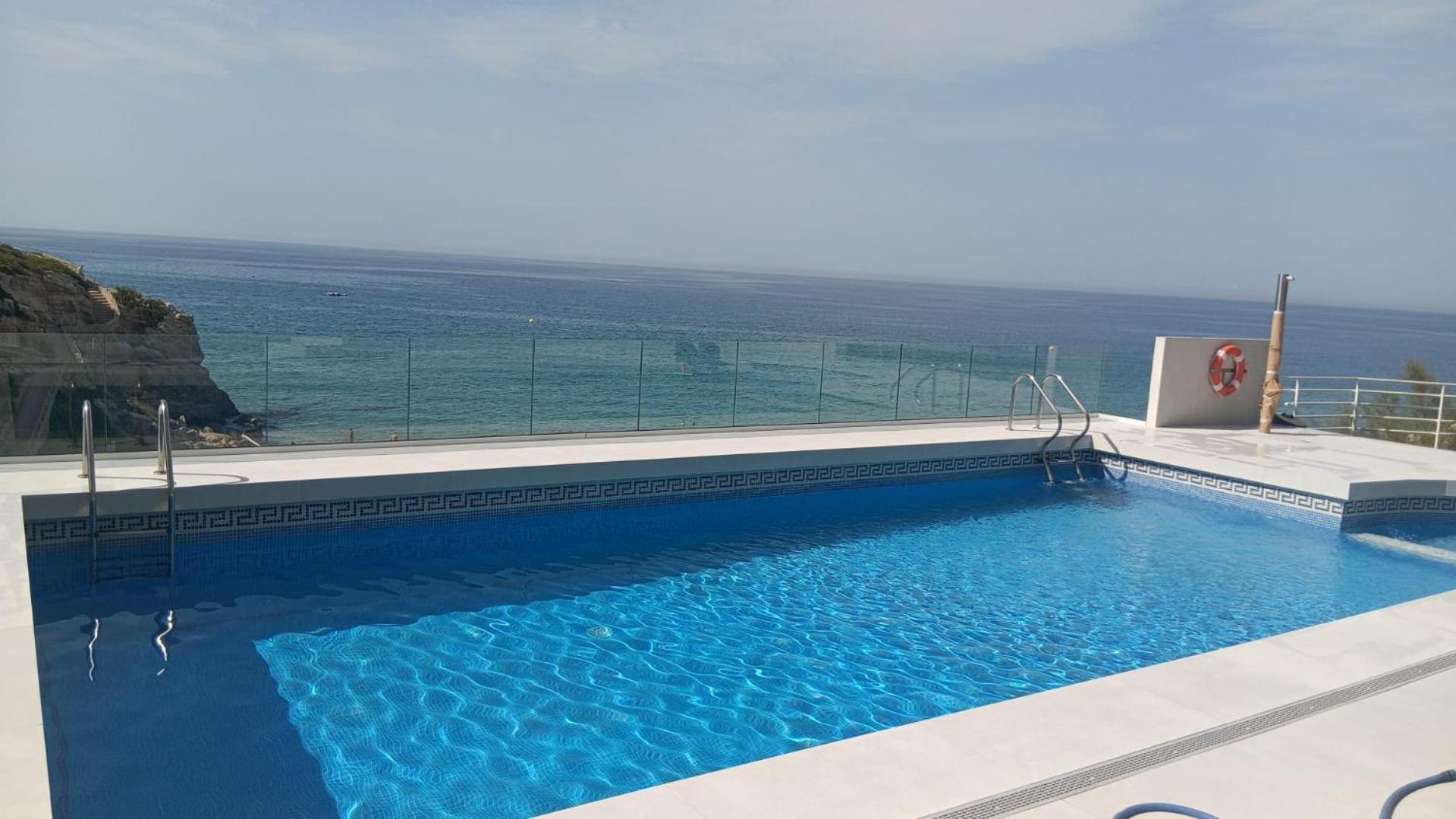 Cala Llenguadets